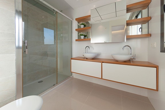 En megler med gode referanser -  SPANIA1.no