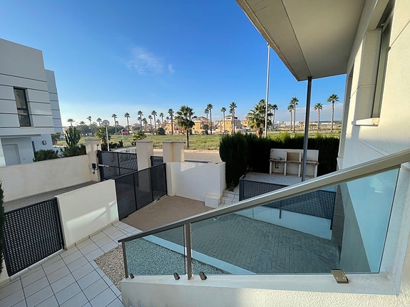 En megler med gode referanser -  SPANIA1.no