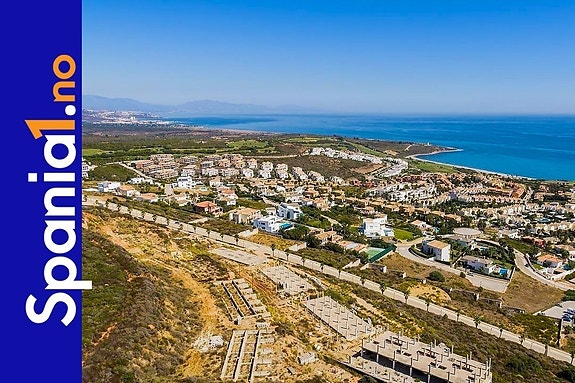 En megler med gode referanser - SPANIA1.no