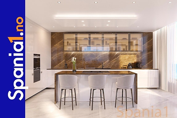 En megler med gode referanser - SPANIA1.no