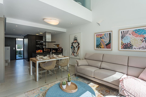 En megler med gode referanser - se SPANIA1.no