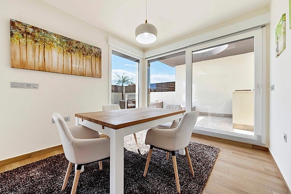 En megler med gode referanser - SPANIA1.no