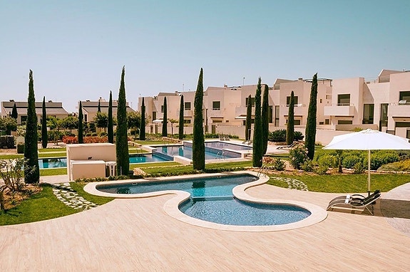 En megler med gode referanser - SPANIA1.no