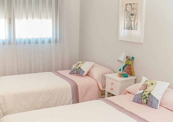 En megler med gode referanser - SPANIA1.no