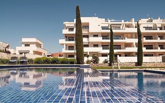 En megler med gode referanser - SPANIA1.no