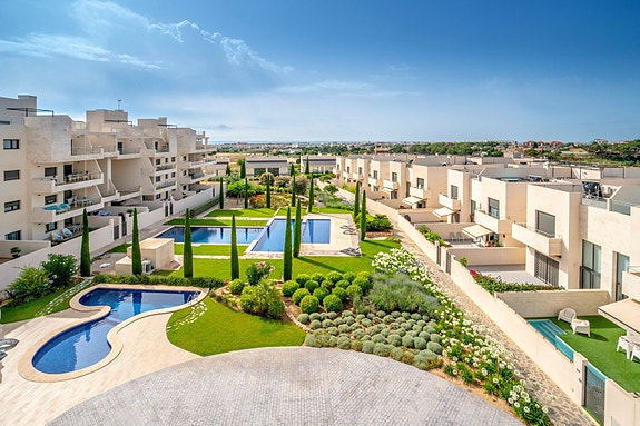 En megler med gode referanser - SPANIA1.no