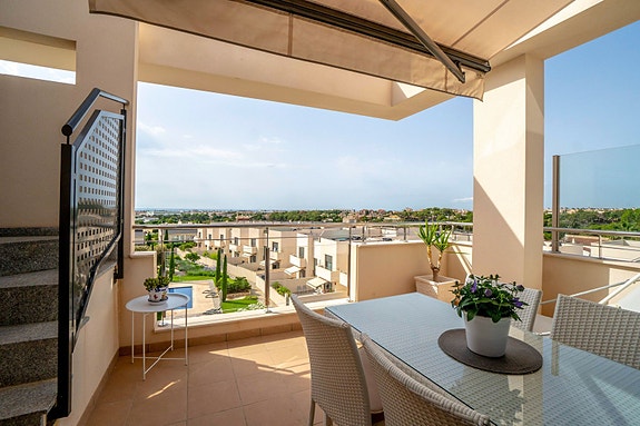 En megler med gode referanser - SPANIA1.no