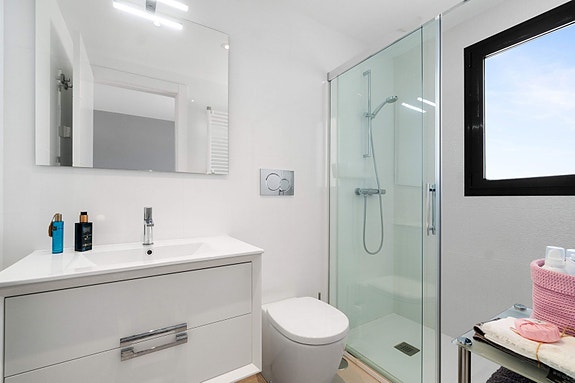 En megler med gode referanser - SPANIA1.no