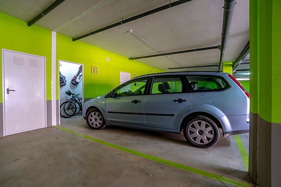 En megler med gode referanser - SPANIA1.no