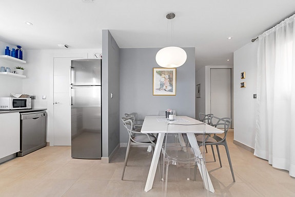 En megler med gode referanser - SPANIA1.no