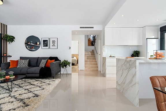 En megler med gode referanser -  SPANIA1.no