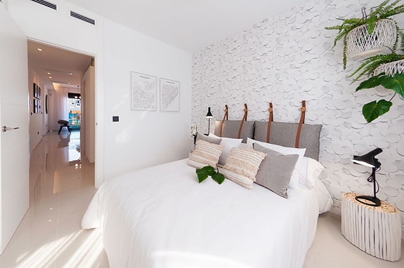 En megler med gode referanser - SPANIA1.no