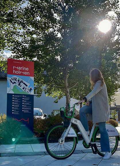 Bergen Bysykkel sine sykler er plassert like i nærheten, på Marineholmen. Enkel måte å komme seg til sentrum