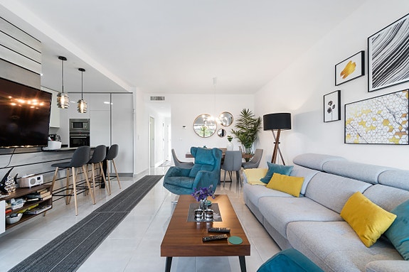 En megler med gode referanser - SPANIA1.no