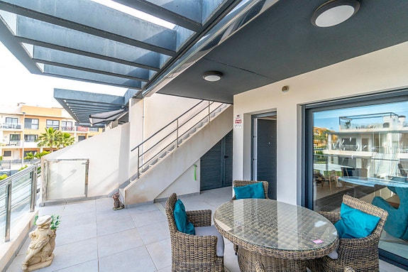 En megler med gode referanser - SPANIA1.no