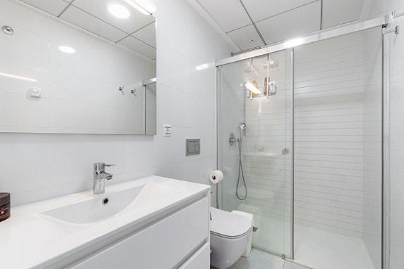 En megler med gode referanser - SPANIA1.no