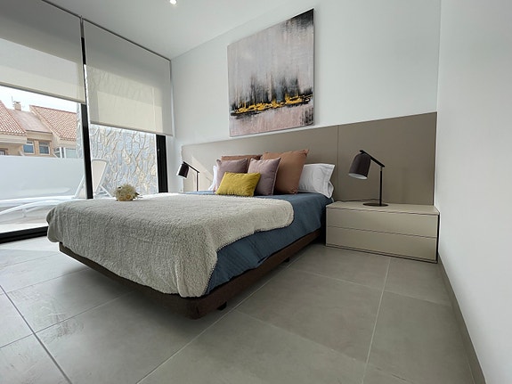 En megler med gode referanser - SPANIA1.no