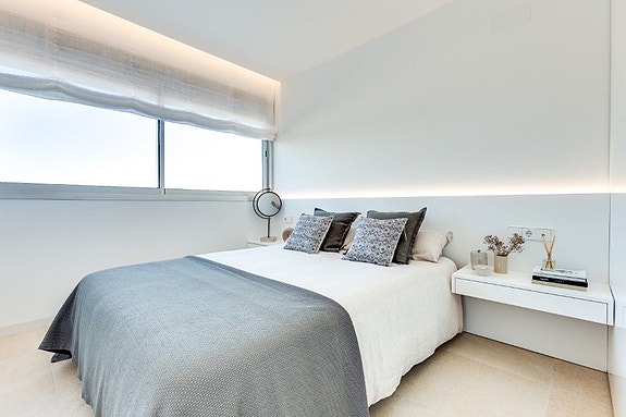 En megler med gode referanser - SPANIA1.no