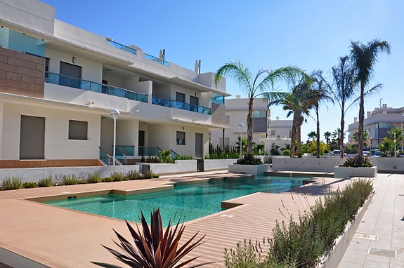 En megler med gode referanser -  SPANIA1.no