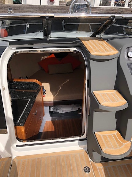 Windy Coho GT 29 - V8 430 5 of 5