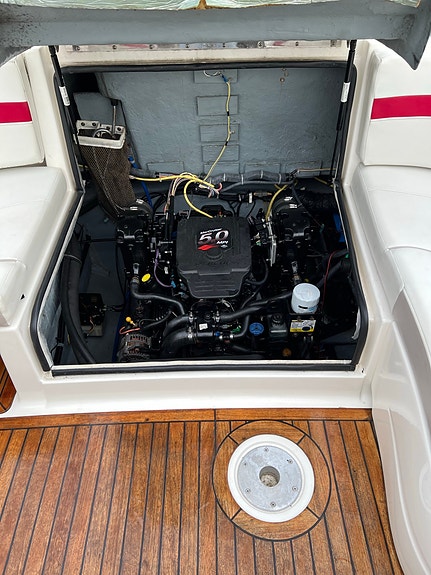 Maxum 2400 SC Day cruiser, motor gått 375 timer - 1 eier Mulighet for båtplass. 12 of 15