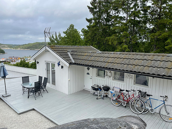 Koselig liten hytte til leie  i Strømstad, Sjøutsikt