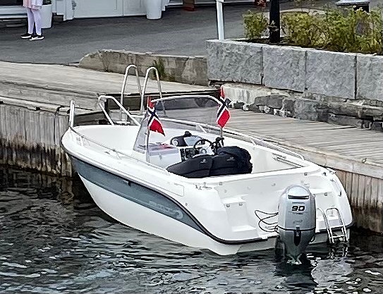 AMT Skjærgårdsjeep m/ 90hk Honda 4takter 2 of 4