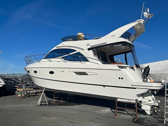 Nydelig Galeon leies ut med kaptein 22 of 27