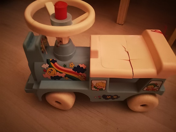 Product image 1 of 2