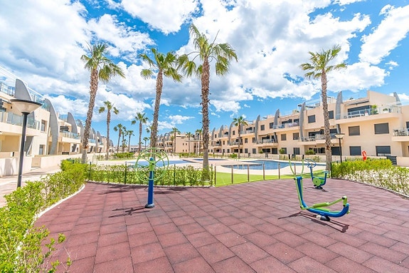 En megler med gode referanser -  SPANIA1.no