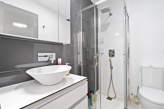 En megler med gode referanser -  SPANIA1.no