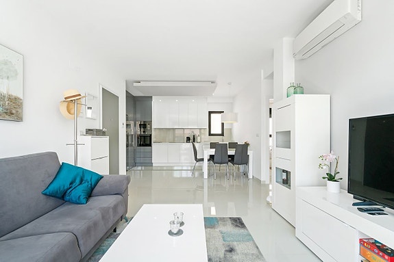 En megler med gode referanser -  SPANIA1.no