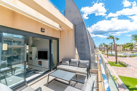 En megler med gode referanser -  SPANIA1.no