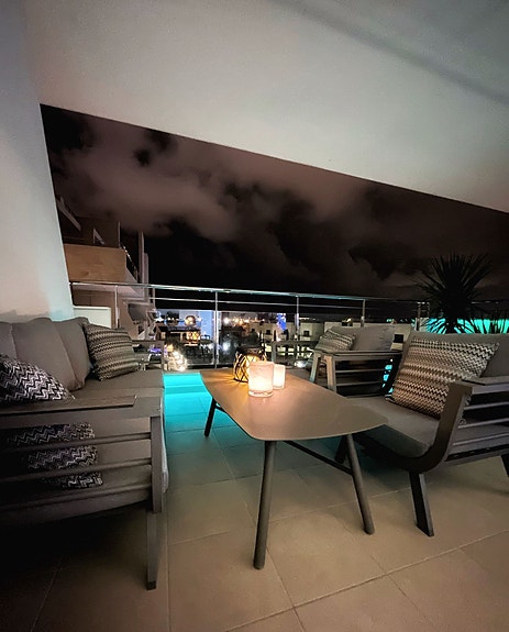 En megler med gode referanser - SPANIA1.no