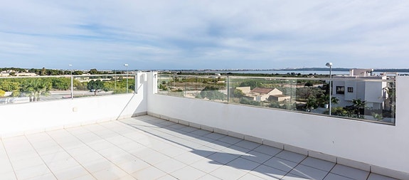 En megler med gode referanser -  SPANIA1.no