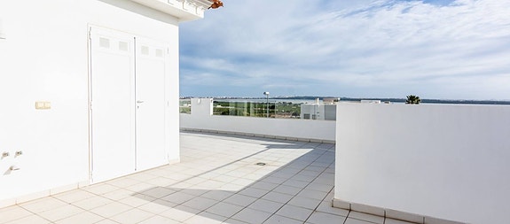 En megler med gode referanser -  SPANIA1.no