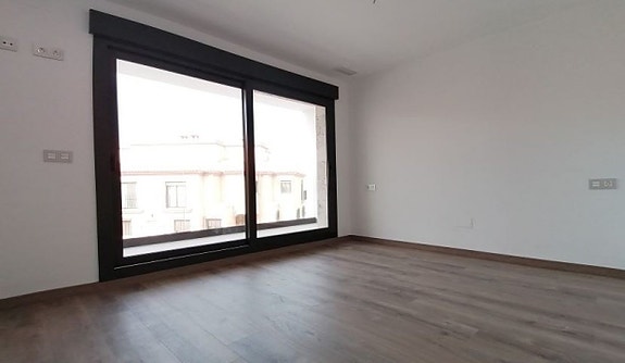 En megler med gode referanser - SPANIA1.no