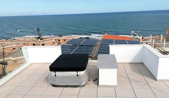 En megler med gode referanser - SPANIA1.no