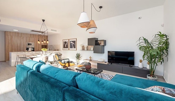 En megler med gode referanser - se SPANIA1.no