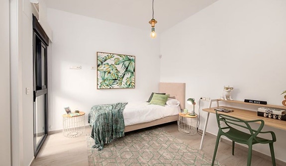 En megler med gode referanser - se SPANIA1.no