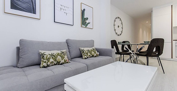 En megler med gode referanser - SPANIA1.no