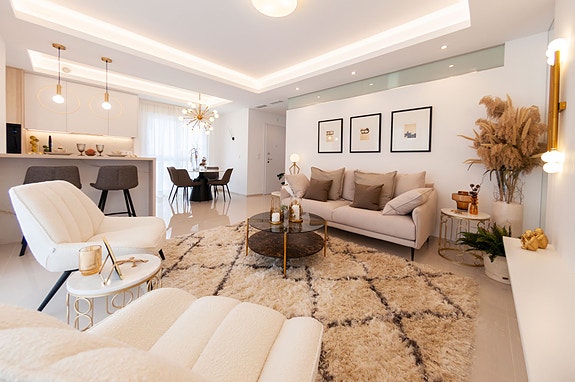 En megler med gode referanser -  SPANIA1.no