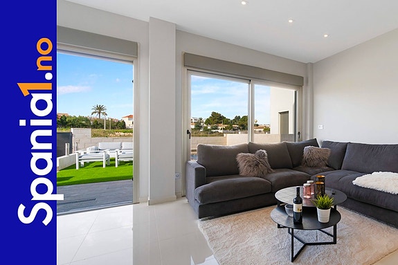 En megler med gode referanser - SPANIA1.no