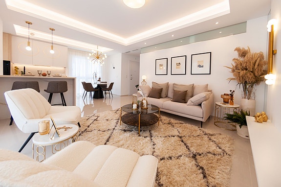 En megler med gode referanser -  SPANIA1.no