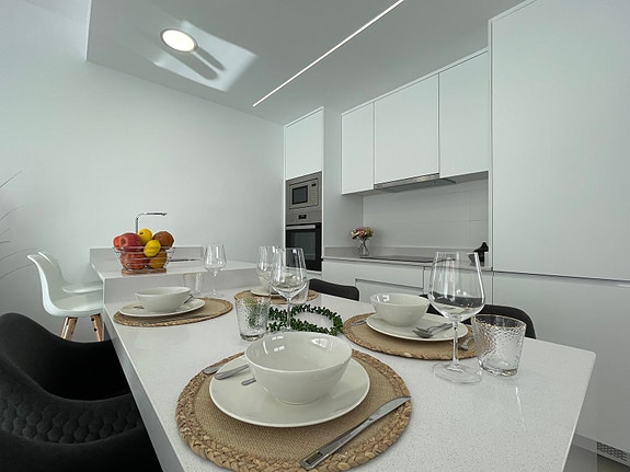 En megler med gode referanser - SPANIA1.no