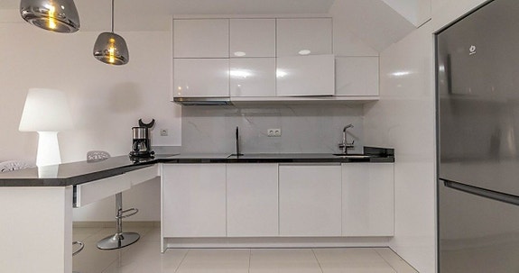 En megler med gode referanser - SPANIA1.no