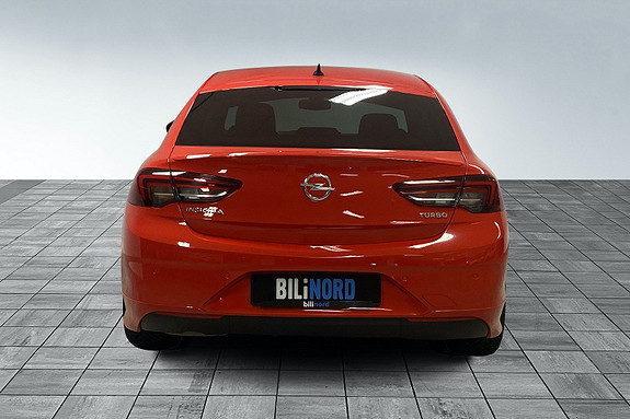 Bilbilde: Opel