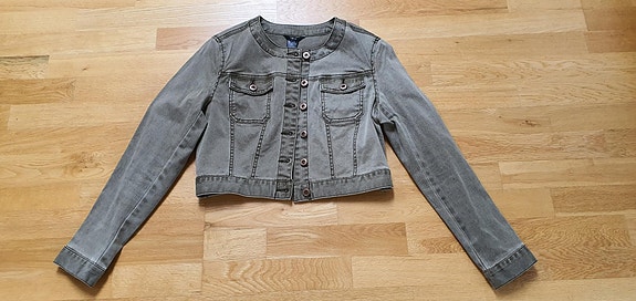 Product image 1 of 6
