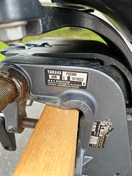 8 hk firetakt Yamaha med lang stamme. 2008 mod 10 of 19
