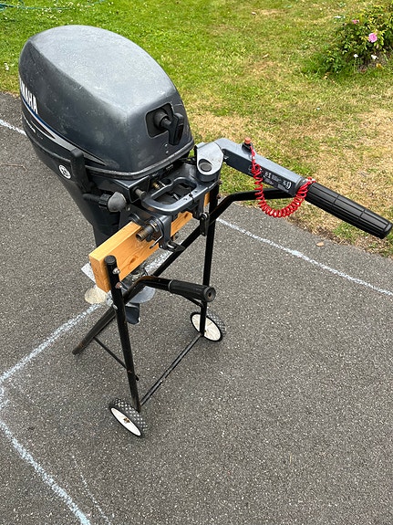 8 hk firetakt Yamaha med lang stamme. 2008 mod 9 of 19
